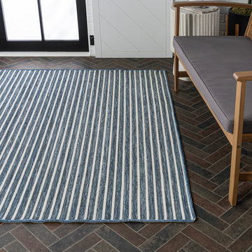 Damon Classic Coastal Pinstripe Reversible Machine-Washable Indoor/Outdoor Area Rug